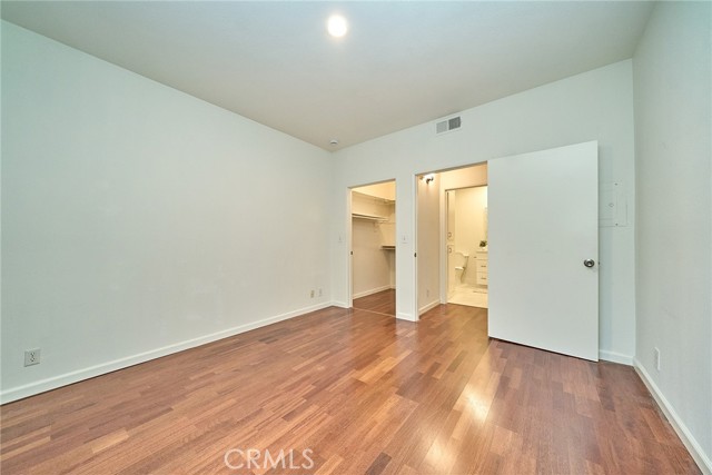 Detail Gallery Image 7 of 16 For 500 S Berendo, Los Angeles,  CA 90020 - 1 Beds | 1 Baths