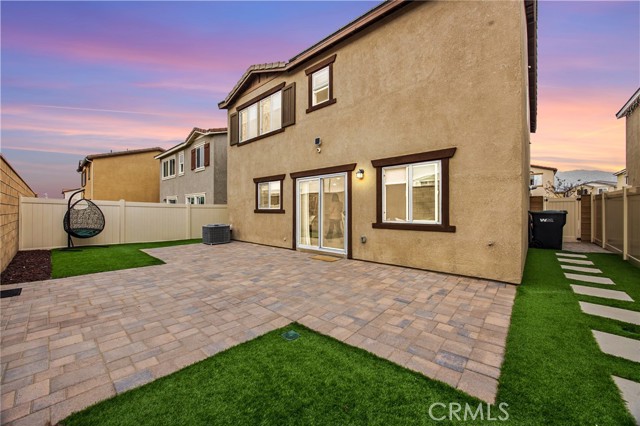Detail Gallery Image 3 of 37 For 30551 Bel Air Ct, Winchester,  CA 92596 - 4 Beds | 2/1 Baths