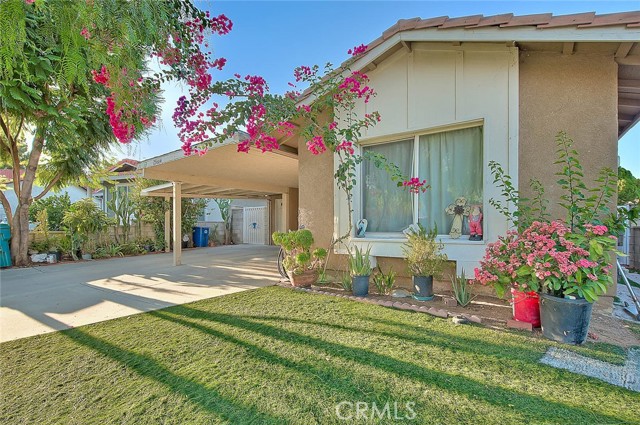 25664 Lola Court, Menifee CA: https://media.crmls.org/medias/f621a1e3-0f28-462e-84f5-3bf2b2cae910.jpg