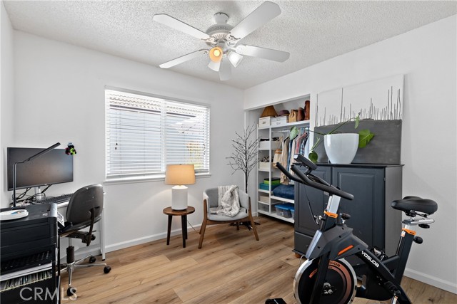 27781 Spring Meadow Court, Menifee CA: https://media.crmls.org/medias/f622b9e0-0f53-4e41-872b-e004a2f4e1ad.jpg