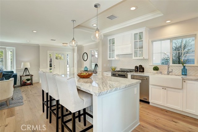 2201 Harkness Street, Manhattan Beach, California 90266, 3 Bedrooms Bedrooms, ,2 BathroomsBathrooms,Residential,Sold,Harkness,SB17037812