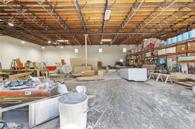 620 S Magnolia Avenue, Ontario CA: https://media.crmls.org/medias/f622c4a6-9a6a-4cee-8ab4-30864879c26a.jpg
