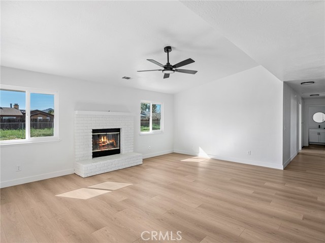 Detail Gallery Image 8 of 38 For 16548 Quinnault, Apple Valley,  CA 92307 - 3 Beds | 2 Baths