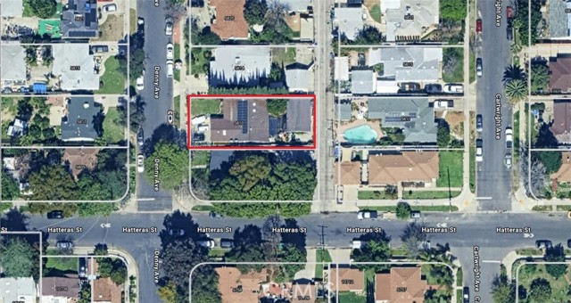 5810 Denny Avenue, North Hollywood CA: https://media.crmls.org/medias/f62381e1-0a29-4c89-bc0c-37bac543c718.jpg