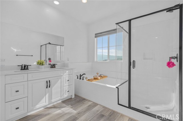 24717 Rockston Drive, Corona CA: https://media.crmls.org/medias/f623dae7-3668-4d12-8b9d-66dae3be6495.jpg