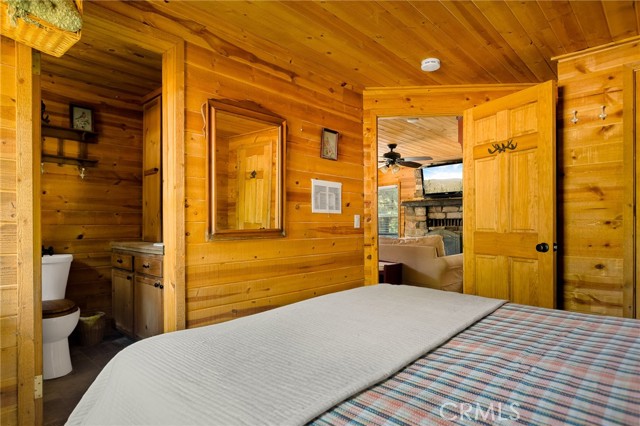 Detail Gallery Image 14 of 22 For 33400 Bluebird Dr, Green Valley Lake,  CA 92341 - 1 Beds | 1 Baths