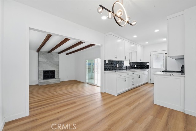 611 S Thorson Avenue, Compton CA: https://media.crmls.org/medias/f6255696-aa06-4d2d-844b-41808984ada2.jpg
