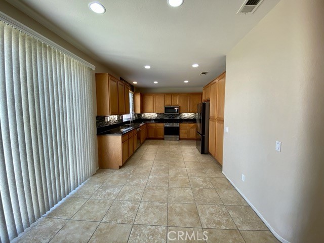 29894 Warm Sands Drive, Menifee, California 92584, 4 Bedrooms Bedrooms, ,2 BathroomsBathrooms,Residential Lease,For Rent,29894 Warm Sands Drive,CRSW24238518