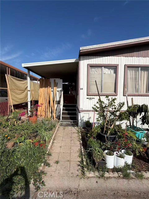 Detail Gallery Image 2 of 3 For 3734 Pacific, Highland,  CA 92346 - 2 Beds | 2 Baths