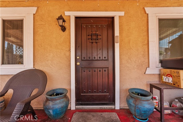 13086 Foothill Boulevard, Sylmar CA: https://media.crmls.org/medias/f62793db-6773-4173-9579-e76dcf79bf45.jpg