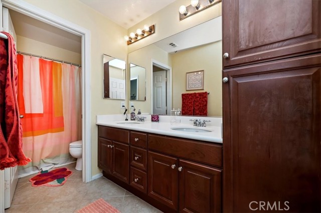 Detail Gallery Image 33 of 46 For 4795 Shasta Blue, Hemet,  CA 92545 - 5 Beds | 3 Baths