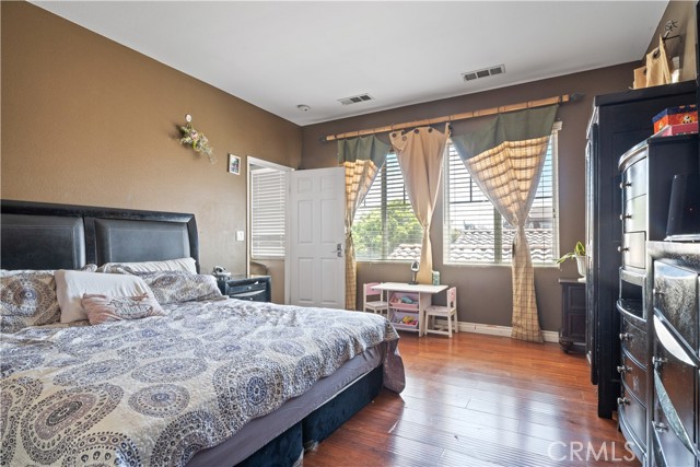 17079 Hackberry Lane, Fontana, California 92337, 4 Bedrooms Bedrooms, ,4 BathroomsBathrooms,Single Family Residence,For Sale,Hackberry,CV24135236
