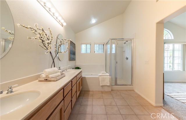 Detail Gallery Image 26 of 39 For 14 Chaumont, Mission Viejo,  CA 92692 - 3 Beds | 2/1 Baths