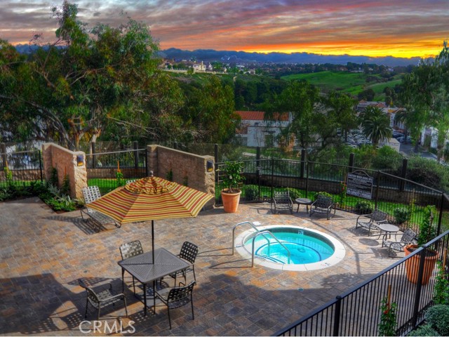 Detail Gallery Image 24 of 38 For 18 Corniche Dr. #E,  Dana Point,  CA 92629 - 1 Beds | 1 Baths
