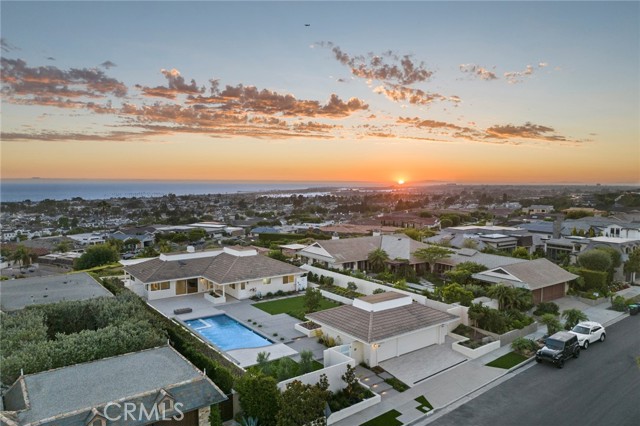 Detail Gallery Image 45 of 58 For 3601 Seabreeze Ln, Corona Del Mar,  CA 92625 - 4 Beds | 2/1 Baths