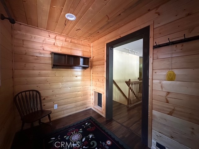 Image 9 of 28 For 41141 Oak Drive