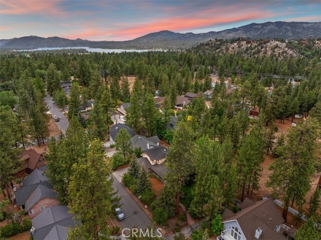42784 Edelweiss Drive, Big Bear Lake CA: https://media.crmls.org/medias/f62b4c5f-00ed-4cf4-901f-1c31fa9dd09d.jpg