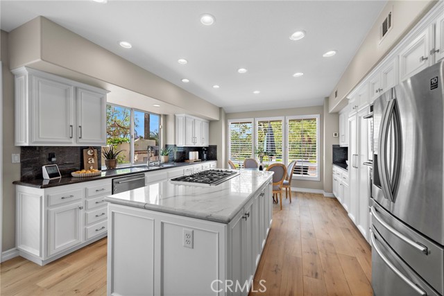 3 Sepulveda, Rancho Santa Margarita CA: https://media.crmls.org/medias/f62d50c3-08de-4c58-942a-ed19a78adaa4.jpg