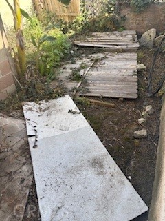 Detail Gallery Image 7 of 29 For 1223 E 124th, Los Angeles,  CA 90059 - 2 Beds | 1 Baths