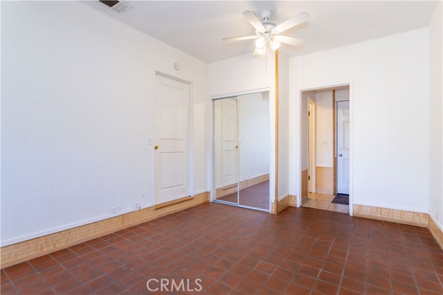 Detail Gallery Image 34 of 74 For 9826 Columbus, North Hills,  CA 91343 - 7 Beds | 5/1 Baths