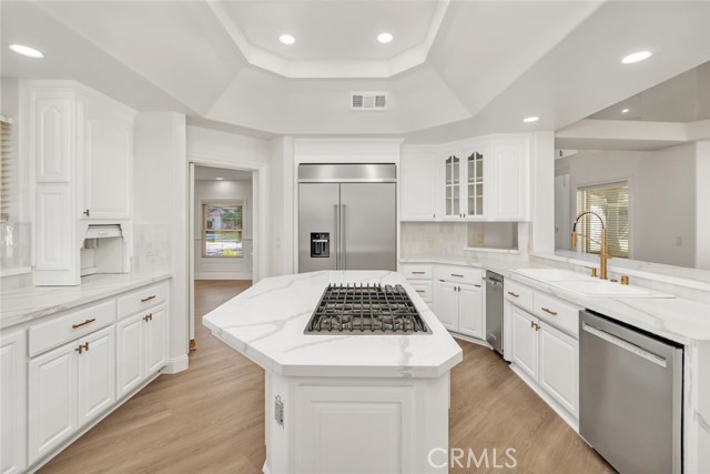 Detail Gallery Image 23 of 75 For 7509 Calle Sagrada, Bakersfield,  CA 93309 - 4 Beds | 5 Baths