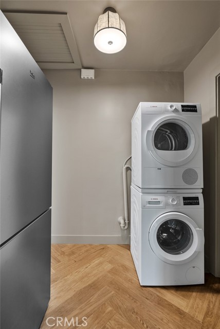 Detail Gallery Image 29 of 37 For 2130 Apex, Los Angeles,  CA 90039 - 3 Beds | 1 Baths