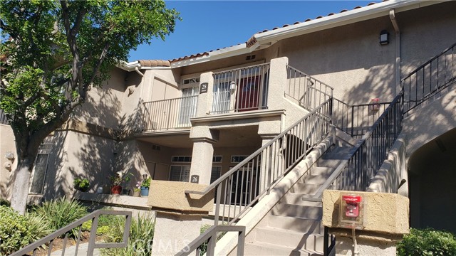 28 Coralino, Rancho Santa Margarita CA: https://media.crmls.org/medias/f63047a8-e64d-47bf-ad5e-82a3f4816dbb.jpg