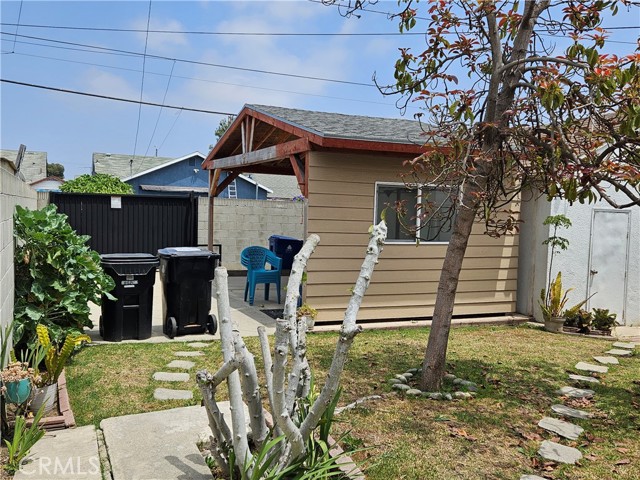 6014 Alviso Avenue, Los Angeles CA: https://media.crmls.org/medias/f630d258-8f92-4a56-8064-f677a1940e45.jpg