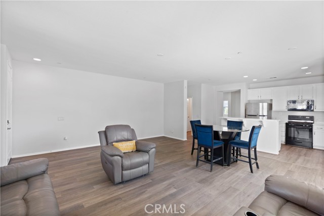 Detail Gallery Image 7 of 36 For 10895 Sinclare Cir, Loma Linda,  CA 92354 - 3 Beds | 2/1 Baths