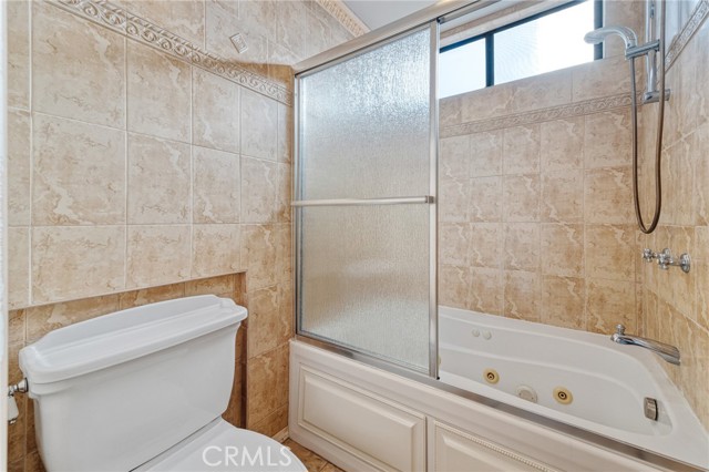 Detail Gallery Image 19 of 26 For 807 N Sycamore Ave #6,  Los Angeles,  CA 90038 - 3 Beds | 3 Baths