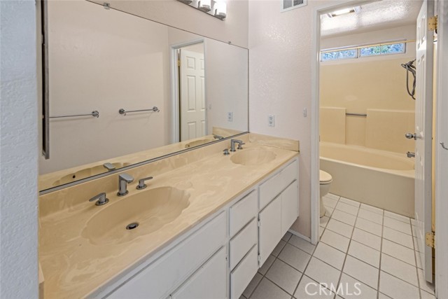 Detail Gallery Image 19 of 32 For 248 Sundance Ct, Azusa,  CA 91702 - 3 Beds | 3 Baths