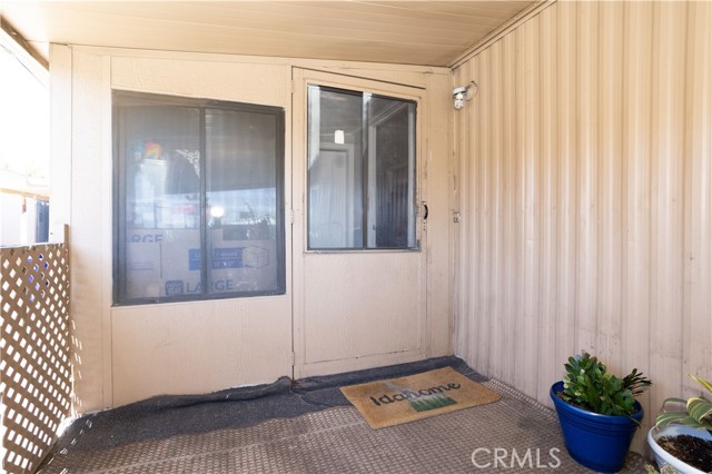 Detail Gallery Image 17 of 22 For 18540 Soledad Canyon Rd Spc 17,  Canyon Country,  CA 91351 - 3 Beds | 1 Baths