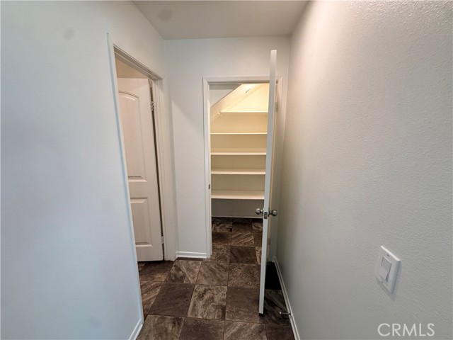 Detail Gallery Image 8 of 29 For 16931 Montgomery, Fontana,  CA 92336 - 3 Beds | 2/1 Baths