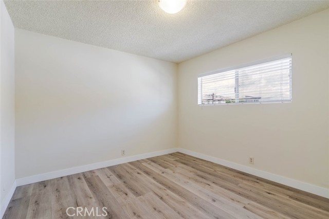 Detail Gallery Image 8 of 20 For 4012 W 133rd St #8,  Hawthorne,  CA 90250 - 3 Beds | 2 Baths