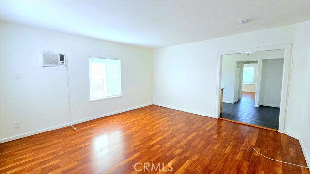 Detail Gallery Image 3 of 12 For 1362 N D St a,  San Bernardino,  CA 92405 - 1 Beds | 1 Baths