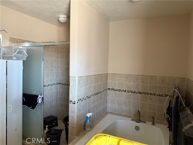 Detail Gallery Image 12 of 20 For 41455 Coventry, Newberry Springs,  CA 92365 - 3 Beds | 1 Baths