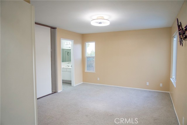640 W Avenue Q12, Palmdale CA: https://media.crmls.org/medias/f634dbe9-e05d-4657-b34e-a40cf6d99983.jpg