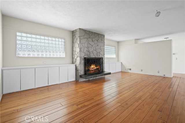 Detail Gallery Image 18 of 53 For 7027 Macapa, –,  CA 90068 - 2 Beds | 3 Baths