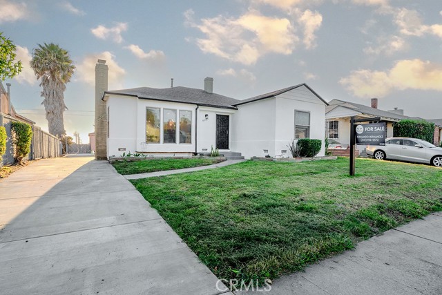 Detail Gallery Image 2 of 38 For 9821 S 8th Ave, Inglewood,  CA 90305 - 3 Beds | 2 Baths