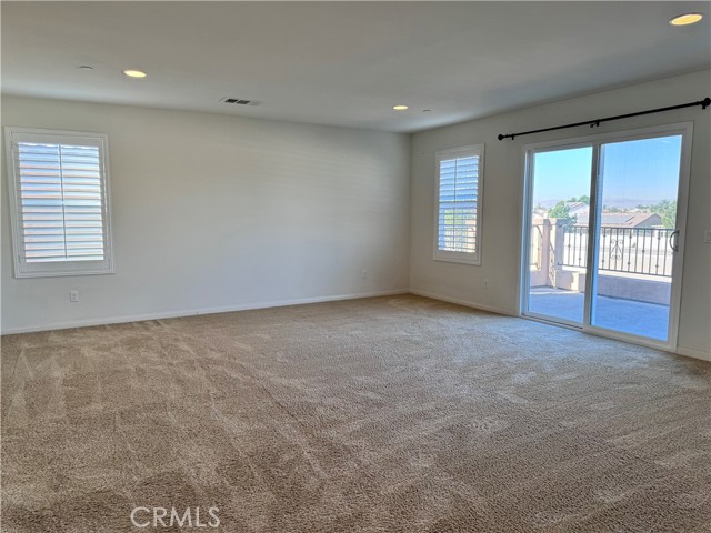 Detail Gallery Image 11 of 19 For 7243 Candra Dr, Corona,  CA 92880 - 5 Beds | 3/1 Baths