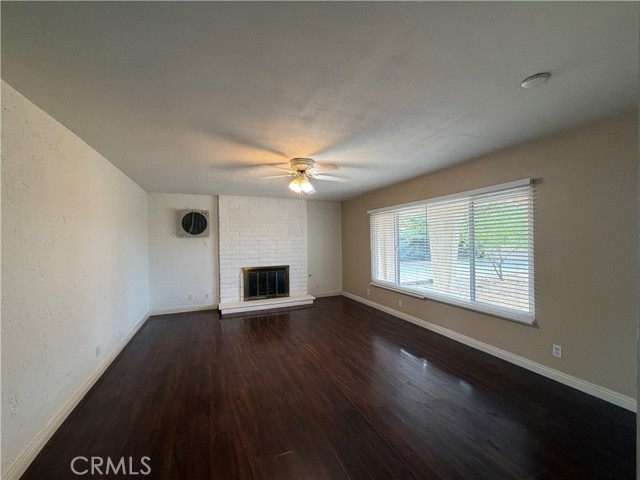 Detail Gallery Image 3 of 23 For 21011 Teton, Apple Valley,  CA 92308 - 3 Beds | 2 Baths