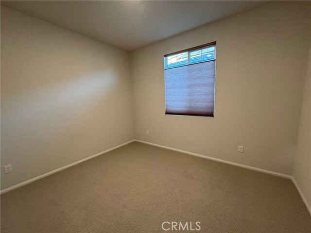 Detail Gallery Image 14 of 23 For 40247 Birchfield, Temecula,  CA 92591 - 3 Beds | 2/1 Baths