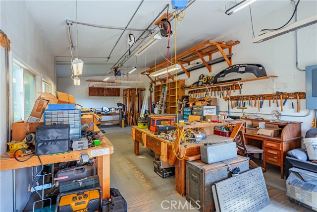 Detail Gallery Image 61 of 75 For 23256 Gray Fox Dr, Canyon Lake,  CA 92587 - 3 Beds | 3 Baths