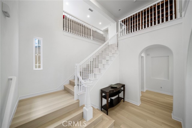 Detail Gallery Image 25 of 43 For 26743 Mont Calabasas Dr, Calabasas,  CA 91302 - 5 Beds | 6 Baths