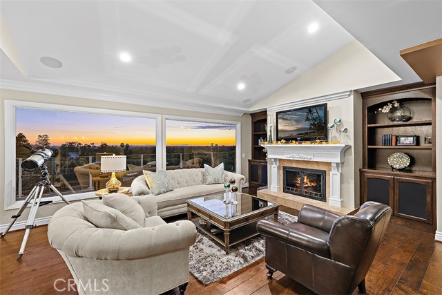 Detail Gallery Image 10 of 67 For 1542 La Loma, North Tustin,  CA 92705 - 3 Beds | 4/1 Baths