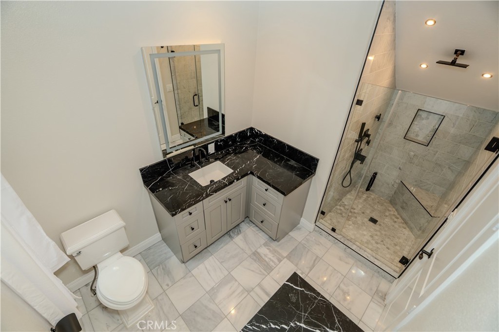 MLS #OC25261800 image #27