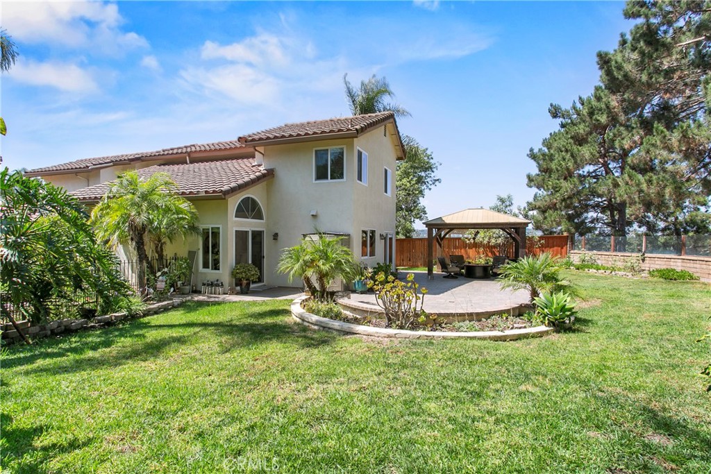 F639936f 6404 497d B3c6 3d272d78836a