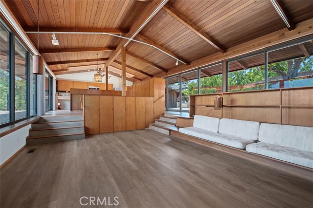 1815 Ladera Vista Place, Fullerton CA: https://media.crmls.org/medias/f63ac2f3-dacc-4c96-a472-29e847c3ad8b.jpg