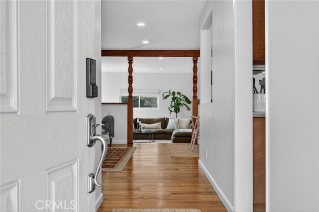 Detail Gallery Image 5 of 41 For 18309 Faysmith Ave, Torrance,  CA 90504 - 3 Beds | 2 Baths