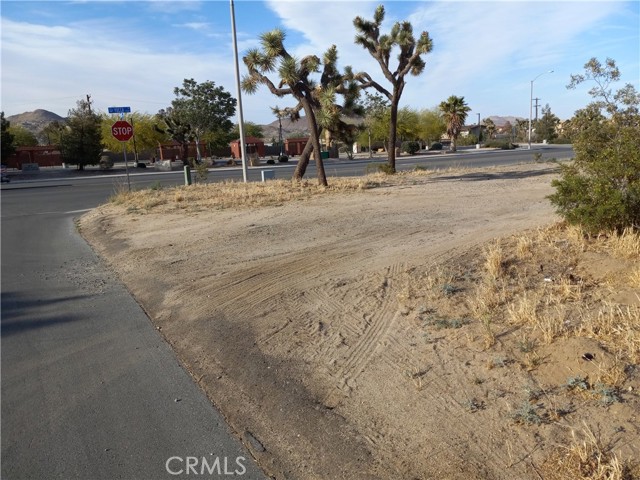11 Yucca Trl., Landers, CA, 92285 11 Yucca Trl., Landers, CA, 92285